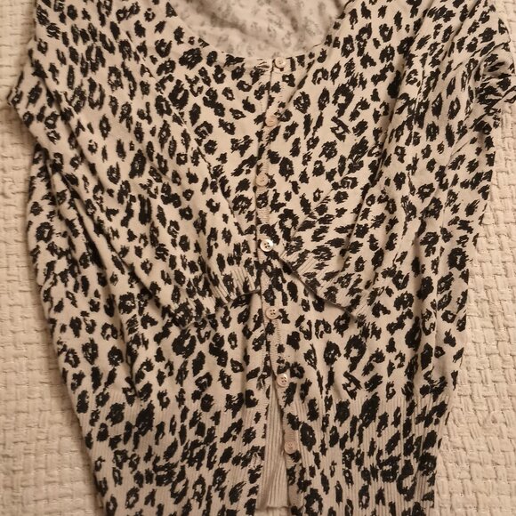 Cheetah print cardigan - Picture 1 of 4